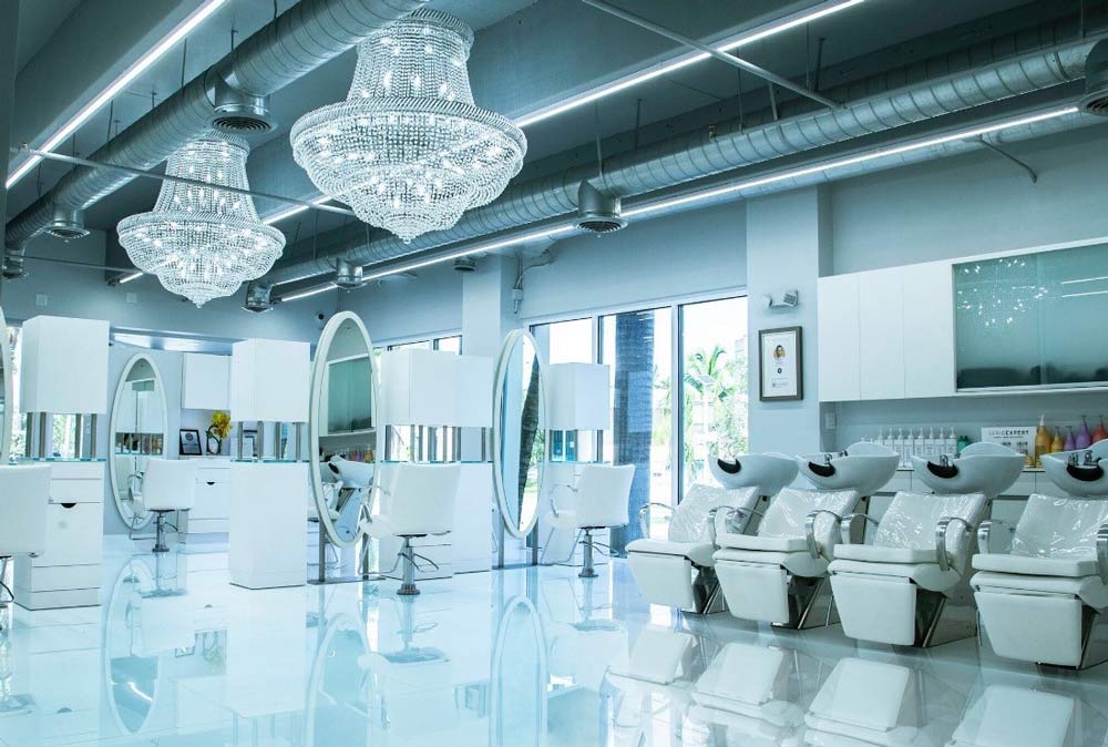 Danny Jelaca salon