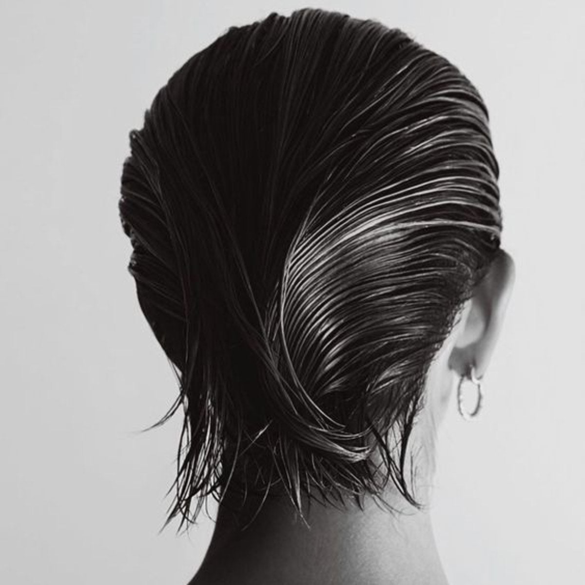 short wet look hairstyle