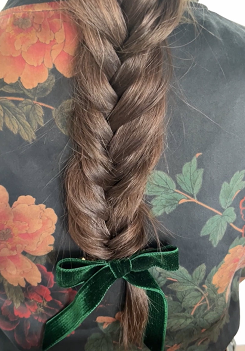 Fishtail braid with Leonor Greyl Trace Henningsen green Bardot Bow